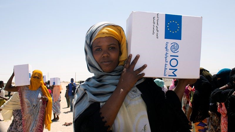 الهجرة الدولية بالشراكة الإتحاد الأوروبي يقدمان مساعدات لـ125,000 مهاجر في اليمن