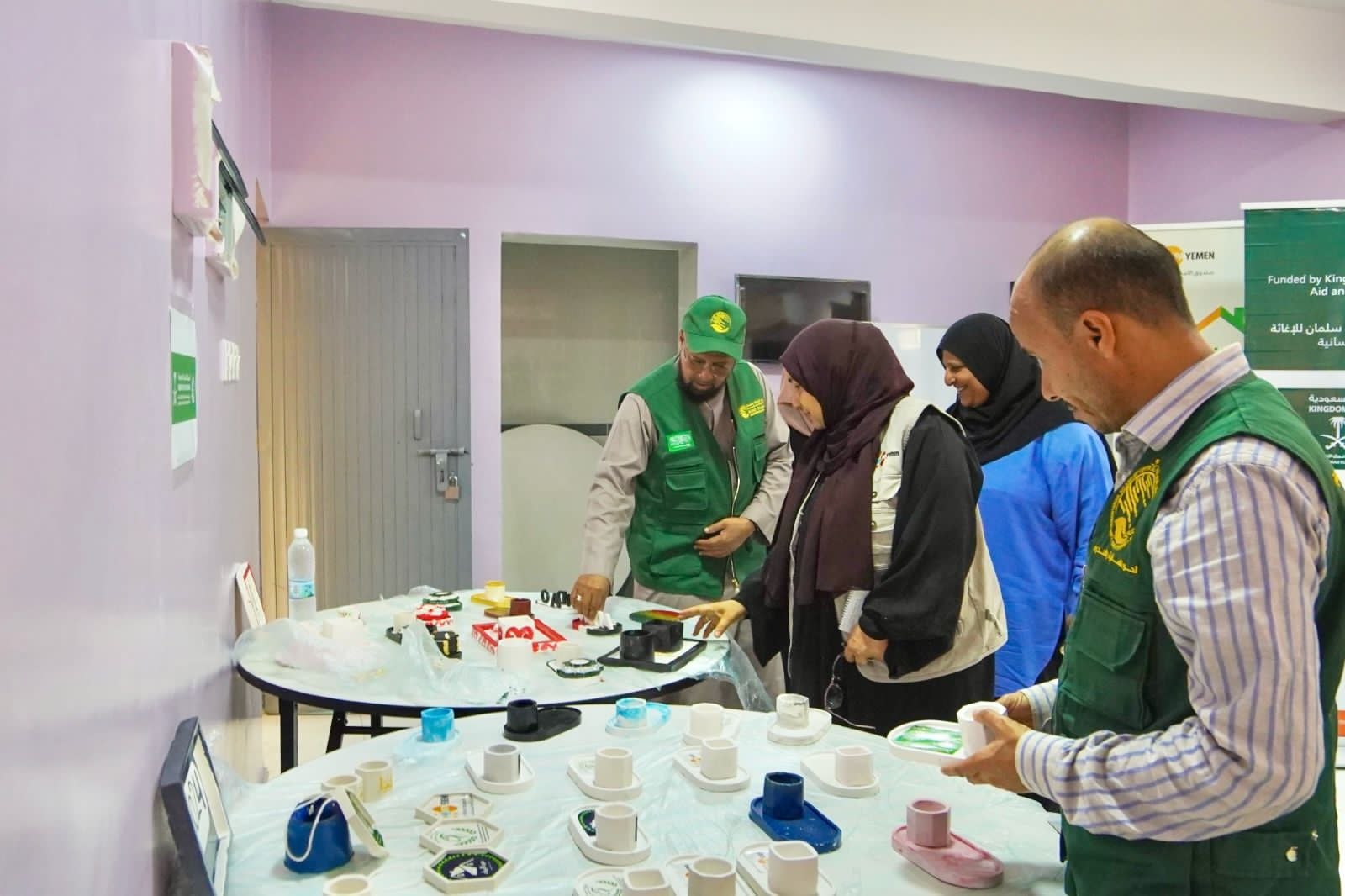 مركز الملك سلمان للإغاثة والأعمال الإنسانية ينفذ “مشروع تمكين” لتعزيز قدرات النساء.