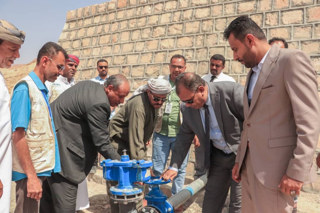 افتتاح مشروع مياه في مديرية السوم بوادي حضرموت