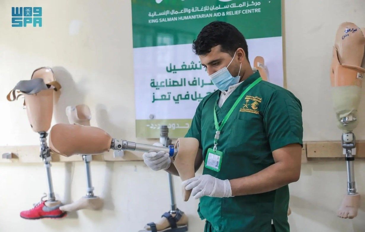 Supported by KSrelief, Prosthetics Center in Taiz Provides Medical Services to 391 Beneficiaries