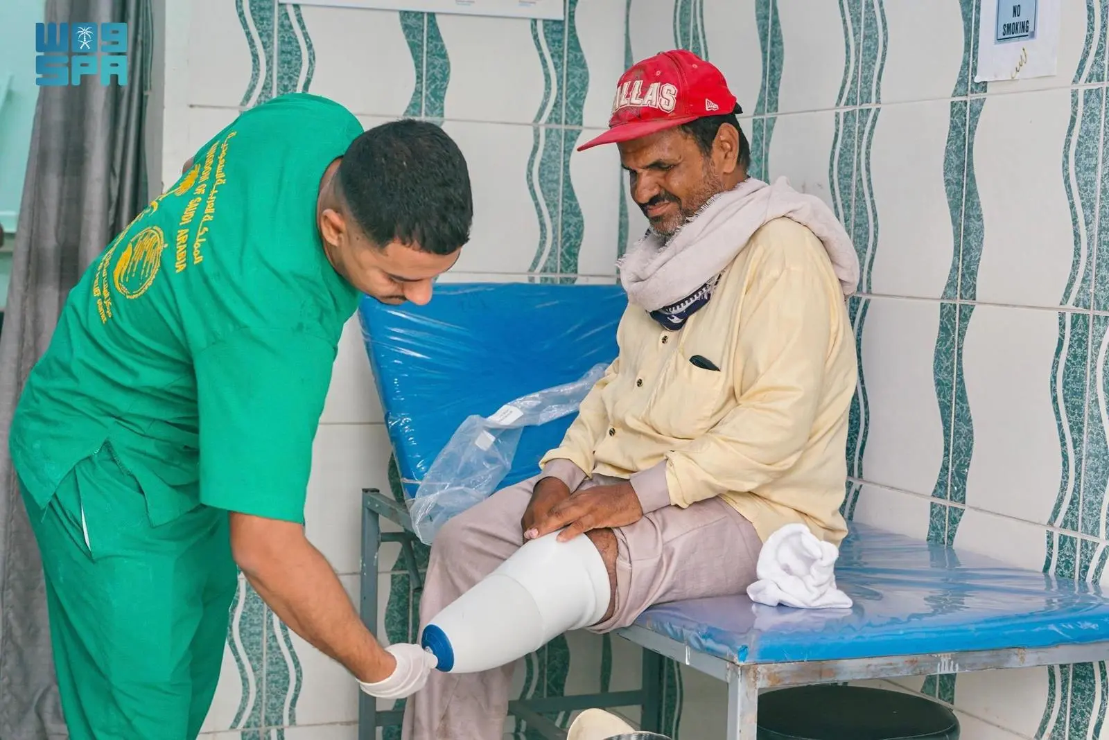 Artificial Limbs Center in Aden Provides Medical Services to 227 Beneficiaries in May