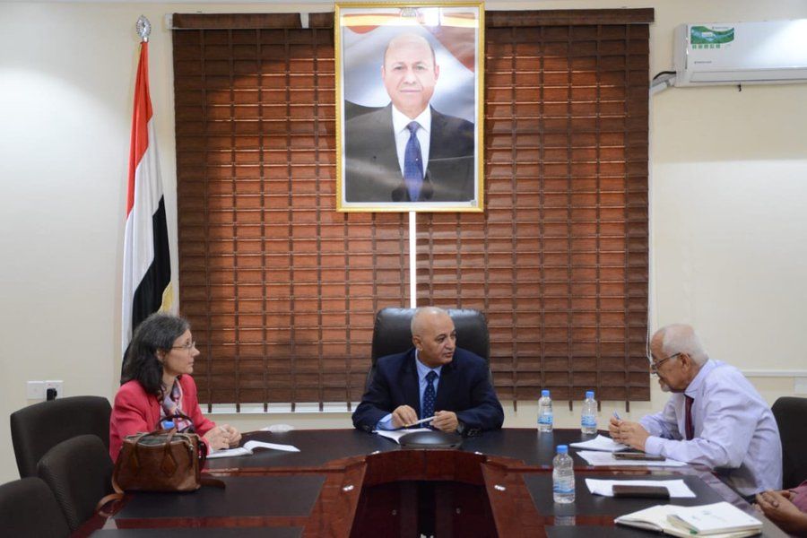 Yemen’s Minister of Water and Environment Discusses with the French Ambassador Ways of Cooperation and Support for Water and Sanitation Projects