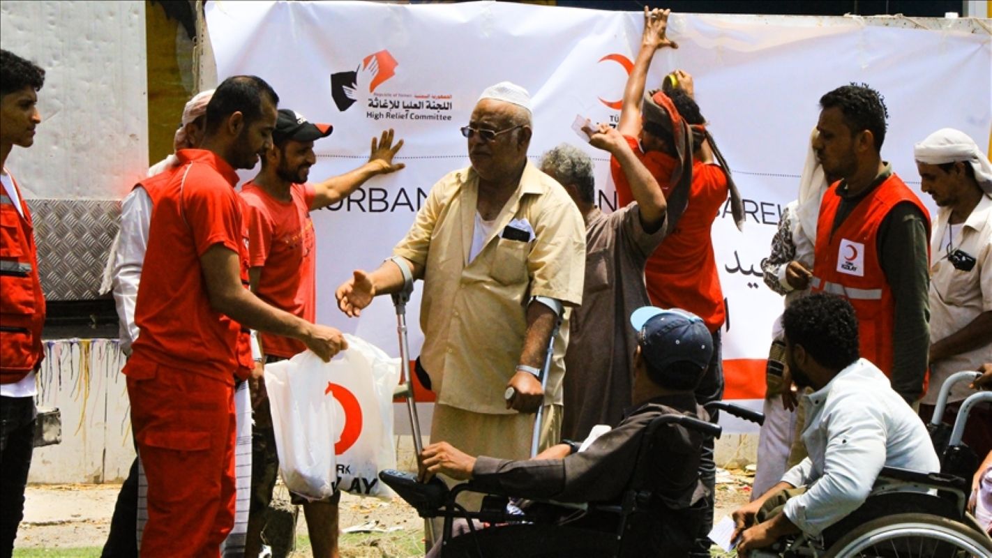 Turkish Red Crescent Distributes Sacrificial Meat to 6,000 Yemeni Families