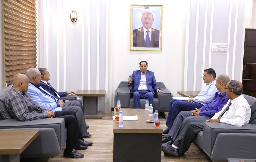 Minister of Youth Discusses Implementation of Youth Empowerment Program in Entrepreneurship in Aden