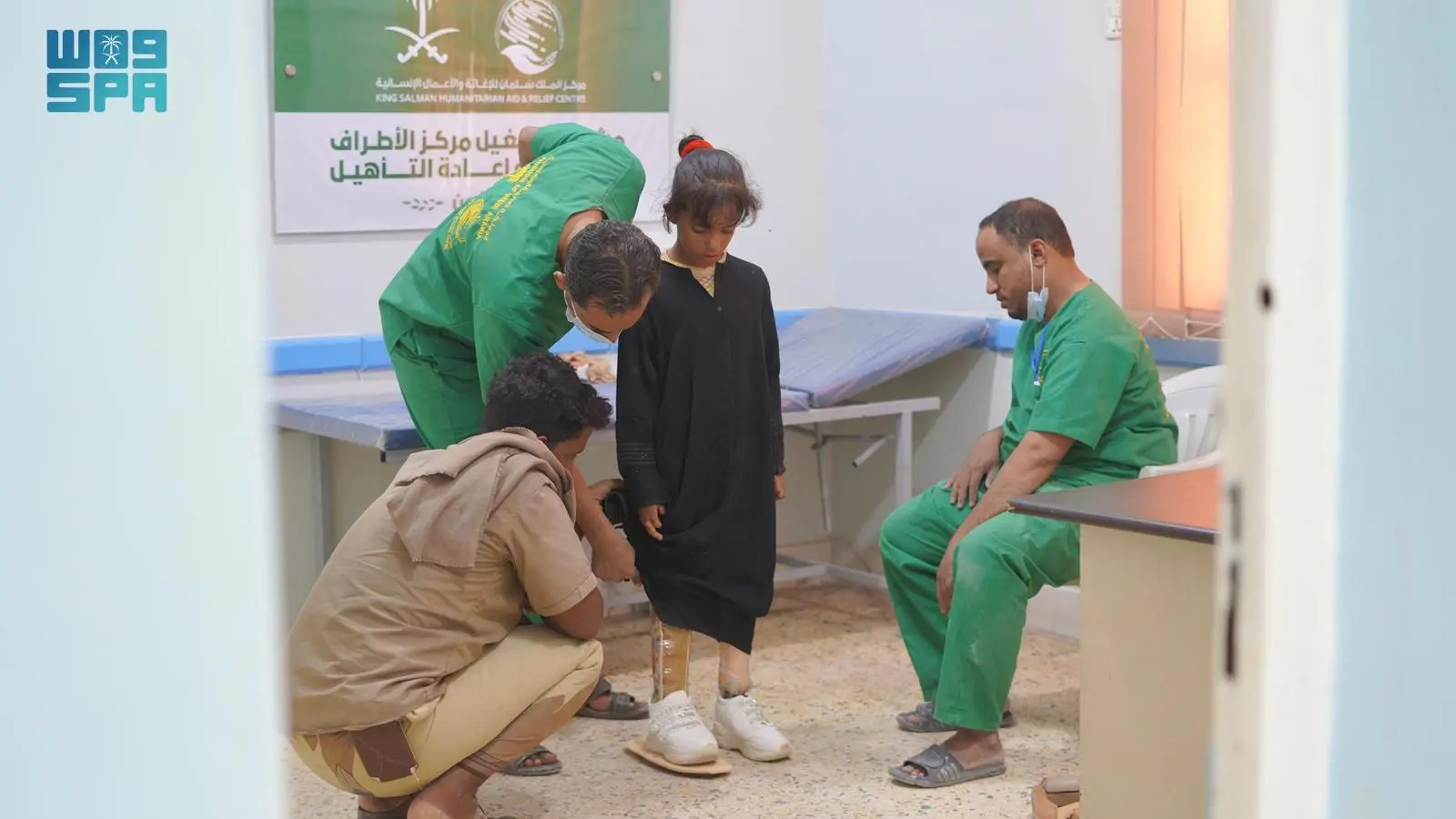 Prosthetics Center in Hadhramaut Provides Medical Services to 217 Beneficiaries