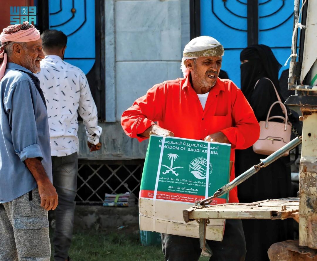 King Salman Relief Center Distributes 258 Food Baskets in Marib Directorate, Marib Governorate